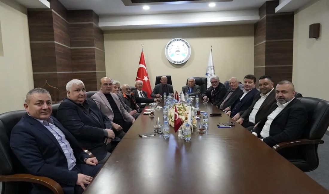 Ticaret Odası Yönetim Kurulu Başkanı Ahmet Koçaş ve Meclis Başkanı