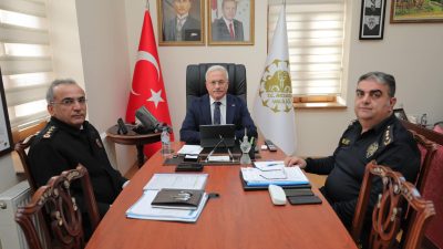 Aksaray’da İl Asayiş ve Güvenlik Toplantısı, Vali Mehmet Ali Kumbuzoğlu