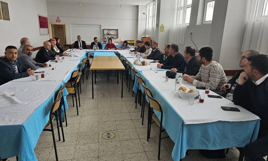 Güzelyurt İlçe Milli Eğitim Müdürü Osman Keçeci’nin başkanlığında, Güzelyurt Çok