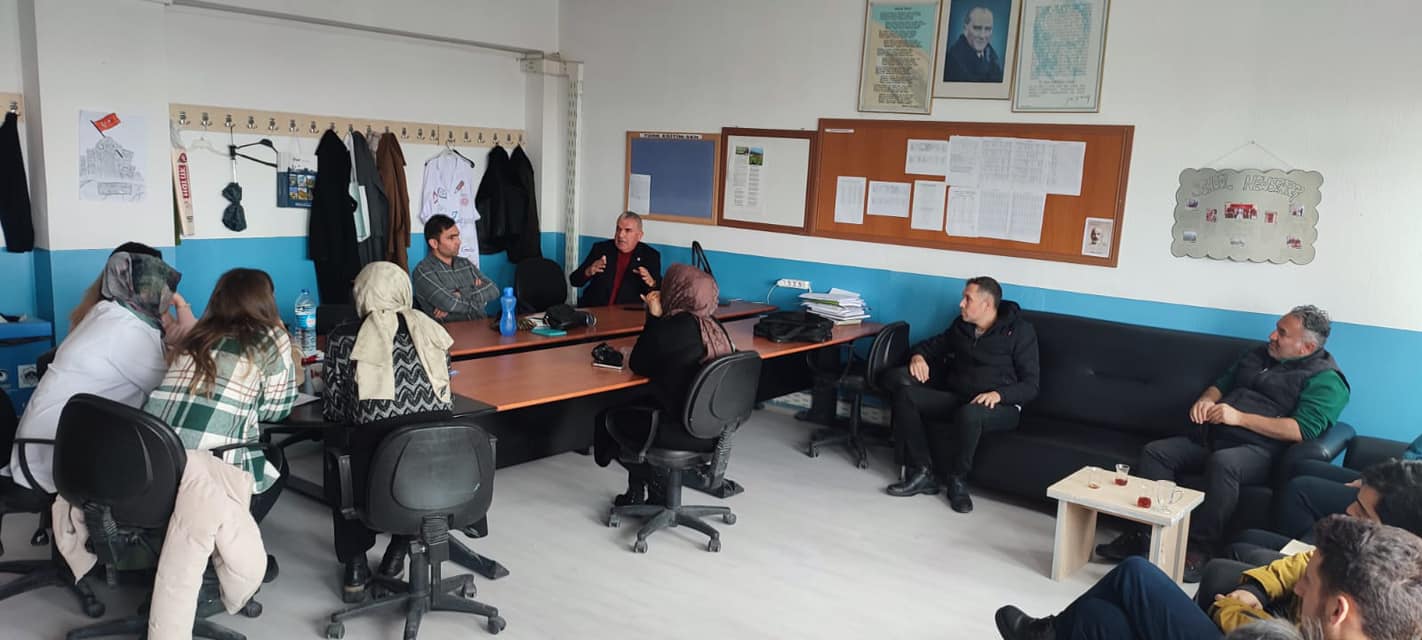 Aksaray’da eğitimciler bir araya geliyor; Türk Eğitim-Sen Şube Başkanı Toprak’tan okul ziyaretleri