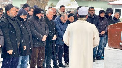 Aksaray Valisi Mehmet Ali Kumbuzoğlu, Sarıyahşi ilçesine bağlı Demirciobası köyünde