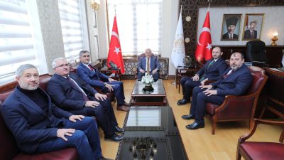 Aksaray Valisi Mehmet Ali Kumbuzoğlu, Safa Vakfı Genel Başkanı Mehmet