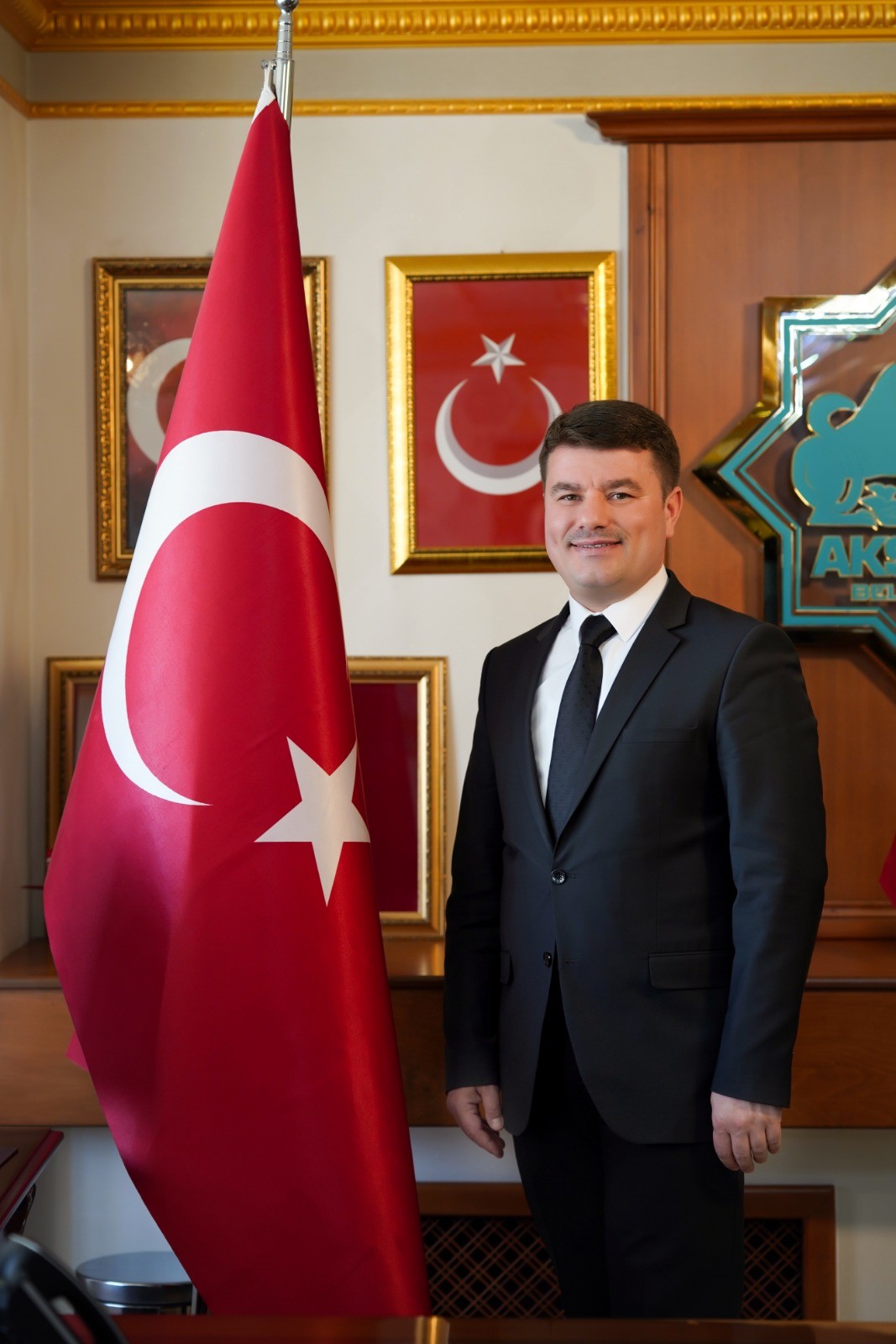 Belediye Başkanı Dr. Evren Dinçer, 18 Mart Şehitleri Anma Günü