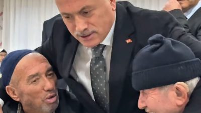 Aksaray Valisi Mehmet Ali Kumbuzoğlu, A.Kadir Üçyıldız Huzurevi’ni ziyaret ederek