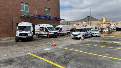 Niğde’de bir hasta tarafından bıçaklanan beyin cerrahı yaralandı. Alınan bilgiye