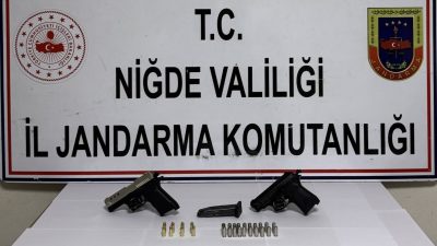 Niğde'nin Bor ilçesine bağlı Kemerhisar beldesinde düzenlenen yasa dışı silah