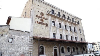 Belediye Başkanı Dr. Evren Dinçer, Cumhuriyet tarihinin ilk fabrikalarından biri