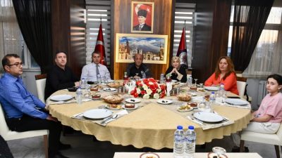 Aksaray İl Emniyet Müdürü Bekir Demir ve eşi Fethiye Demir,
