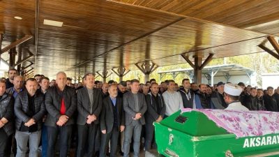 AK Parti Aksaray Geçmiş Dönem İl Kadın Kolları Başkanı Sevgi