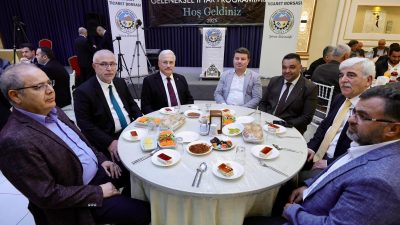 Aksaray’da birlik ve beraberlik rüzgârı: Ticaret Borsası’nın geleneksel iftarında güçlü