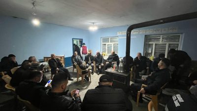 Ağaçören Kaymakamı, Avşar Köyü’nde hemşehrileriyle birlikte keyifli bir iftar yemeğinde