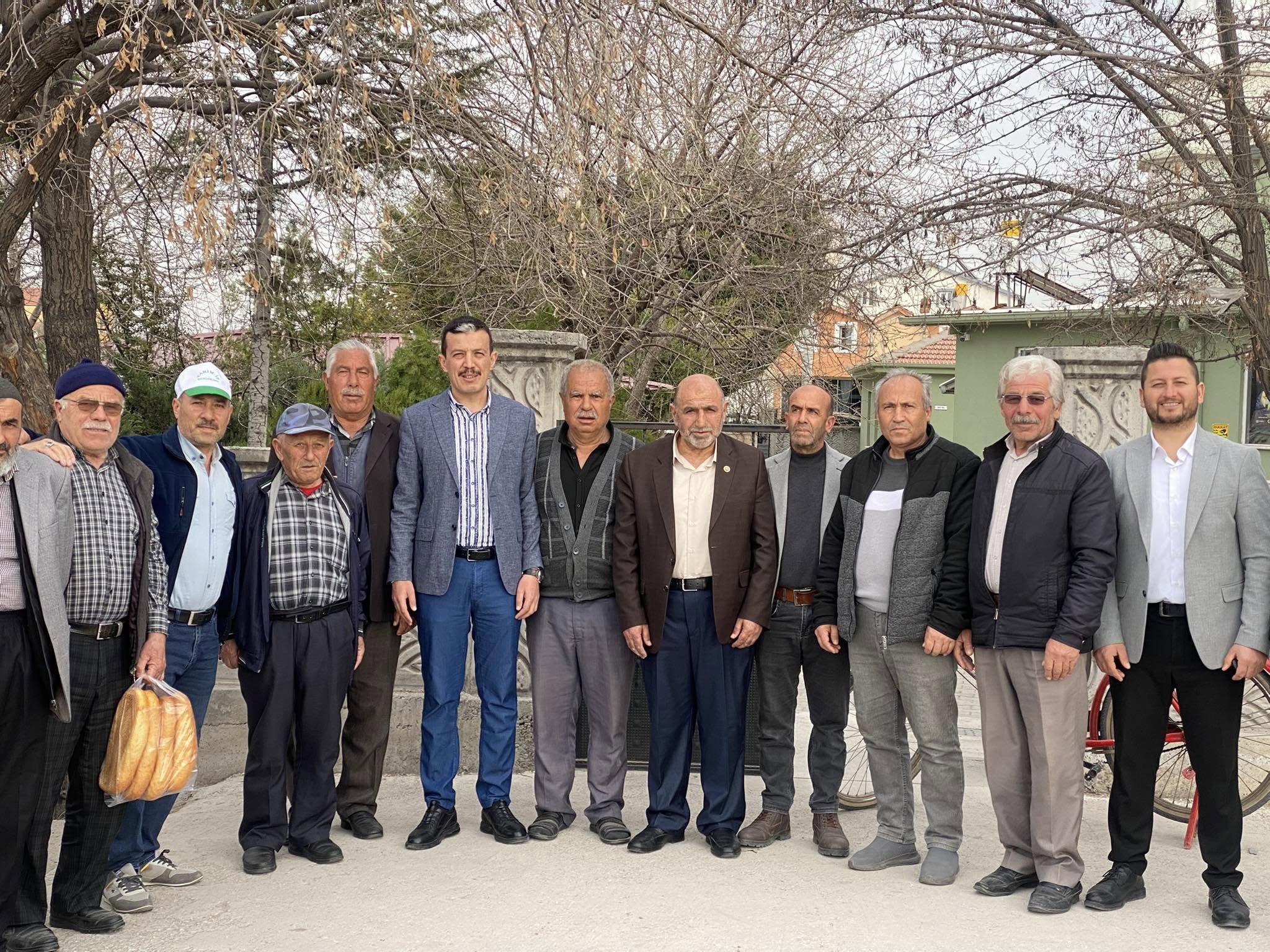 AK Parti Aksaray teşkilatı, Ramazan bereketini vatandaşlarla paylaşıyor