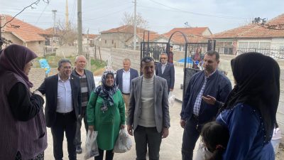 Ak Parti Aksaray İl Başkanı Hamza Aktürk ve beraberindeki heyet,