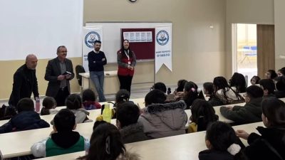  Aksaray Üniversitesi (ASÜ) Genç Kızılay Topluluğu tarafından yürütülen Çocuk Üniversitesi
