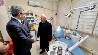 Aksaray Valisi Mehmet Ali Kumbuzoğlu, Ağız ve Diş Sağlığı Merkezi’nde