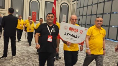 Aksaray A.Kadir Üçyıldız Huzurevi takımı, Antalya’da düzenlenen 60 Yaş ve