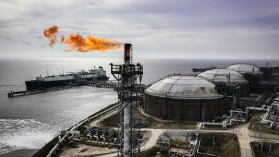 Türkiye'nin doğal gaz ithalatı ocakta önceki yılın aynı ayına göre