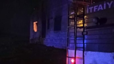 Aksaray ili Ortaköy ilçesine bağlı Kümbet Köyü’nde saat 20.00 sularında