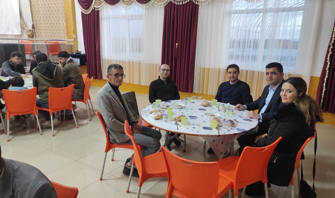 Eskil ilçesine bağlı Kökez Köyü, anlamlı bir iftar programına ev