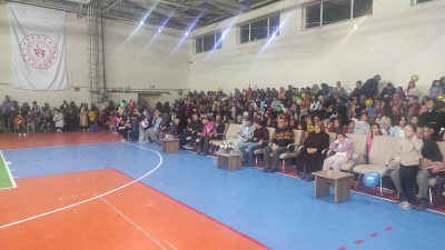 Eskil Kaymakamı Fuat Yurddaş, Eskil Kaymakamlığı tarafından düzenlenen “Ramazan Etkinlikleri”