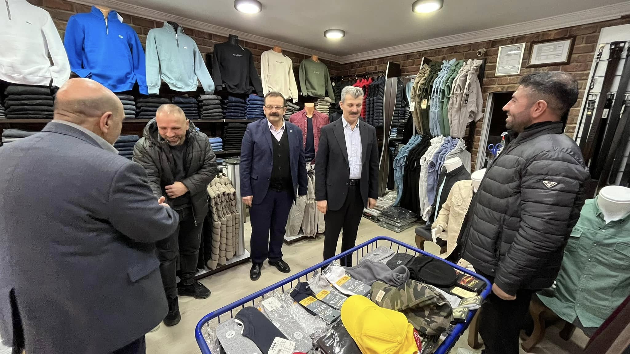AK Parti Aksaray heyeti, esnafla buluştu