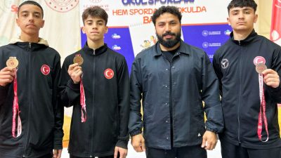 Osmaniye’de düzenlenen Okul Sporları Gençler Taekwondo Grup Müsabakalarında, Aksaray’ı temsil