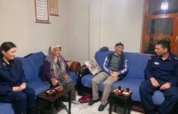 Güzelyurt Kaymakamlığı tarafından düzenlenen iftar programında, Kaymakam Muammer Yetiş ve
