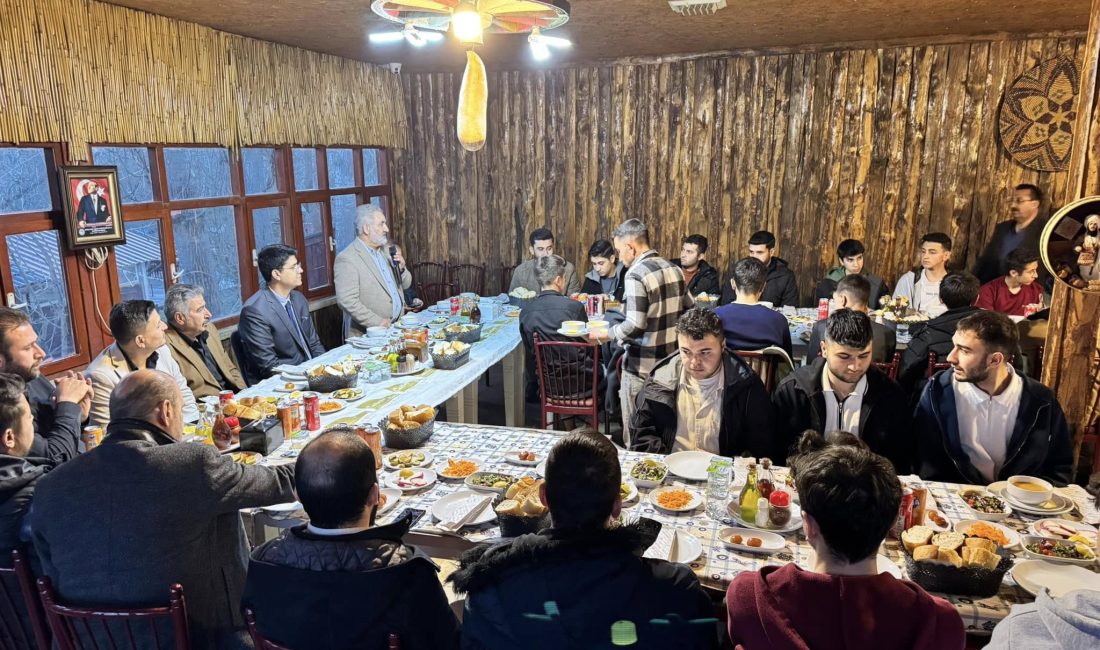 Güzelyurt Kaymakamı Muammer Yetiş, İl Genel Meclis Üyesi Fahrettin Akyamaç,