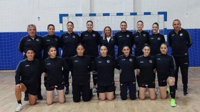 Türkiye Kadınlar Hentbol 1. Ligi B grubunda mücadele eden ve