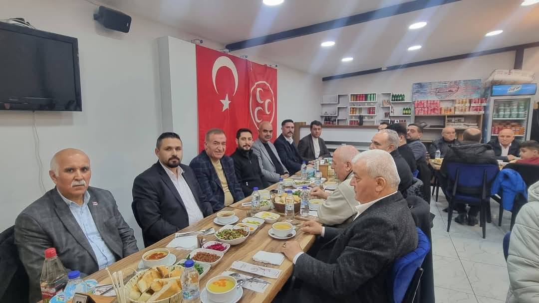 MHP Ortaköy’de iftar programı düzenlendi