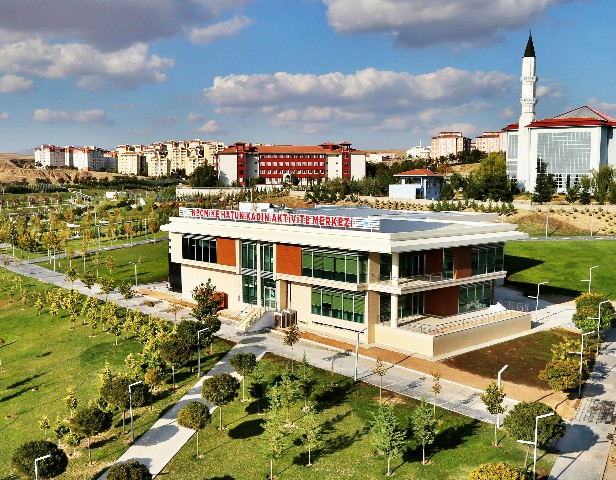 Aksaray’da kadınlar üretiyor: Necmiye Hatun Kadın Aktivite Merkezi’ne yoğun ilgi