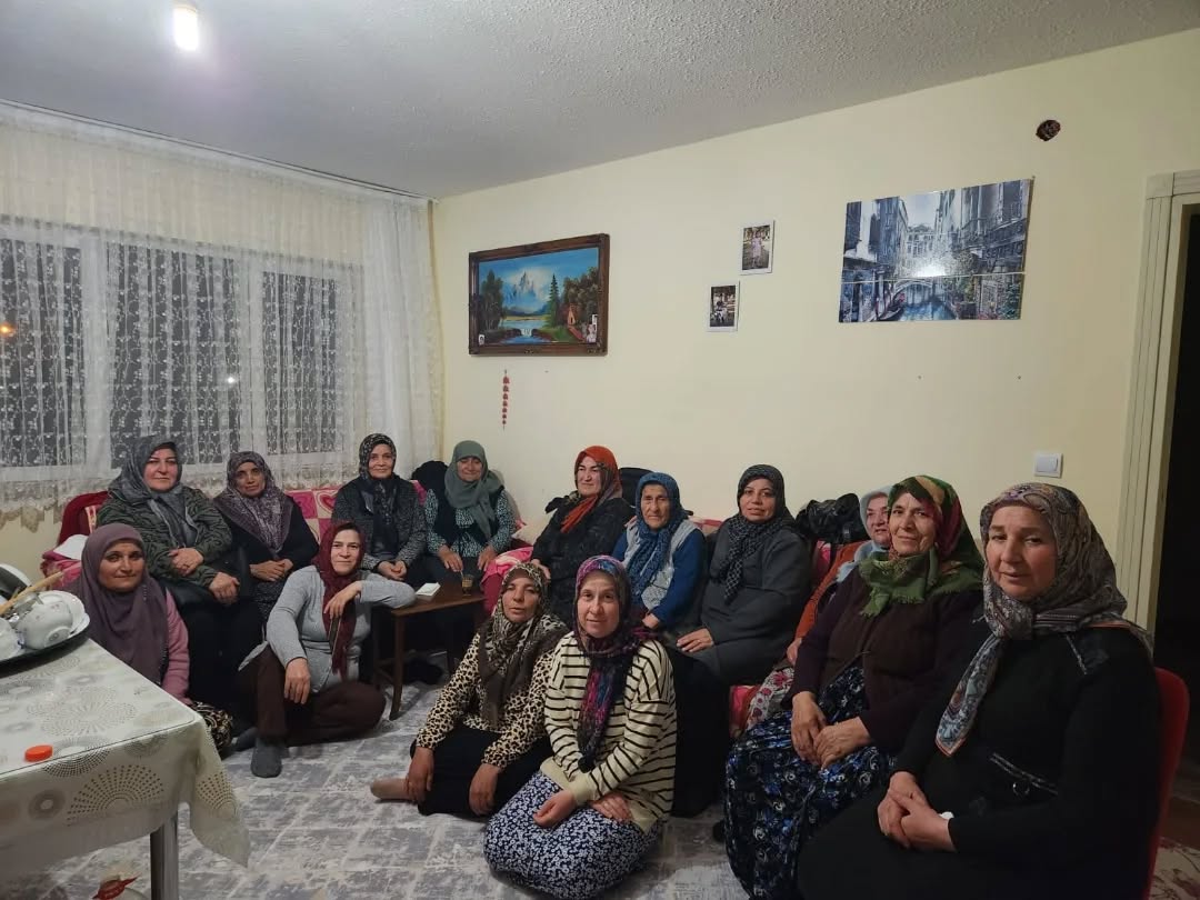 AK Parti Aksaray Kadın Kolları İl Başkanı Demir: “Paylaşmak, Aksaray’ın ruhunda var!”