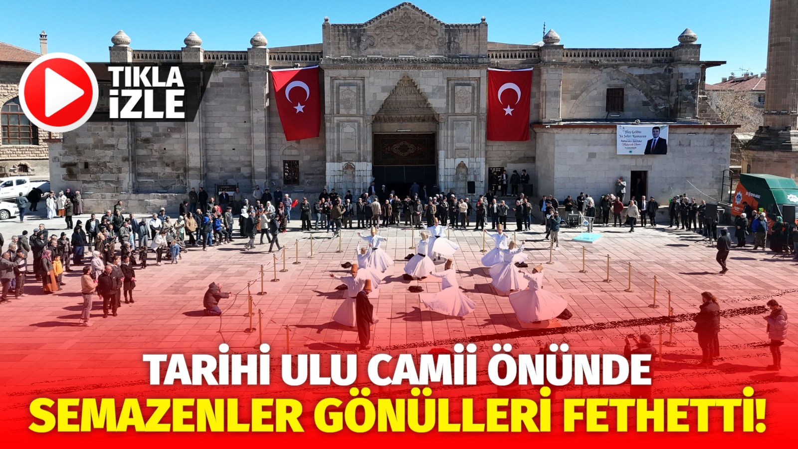 Tarihi Ulu Camii onünde semazenler gönülleri fethetti!