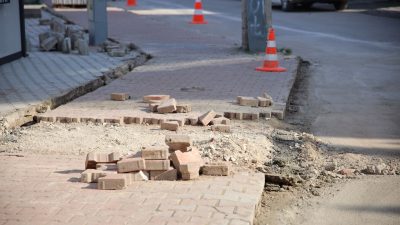 Aksaray Belediyesi, şehir genelindeki altyapı çalışmalarına hız kesmeden devam ediyor.