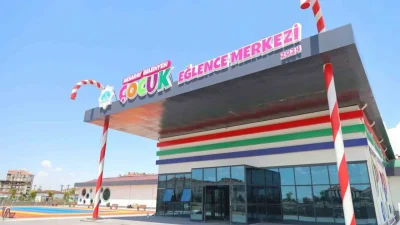 Aksaray’da kısa süre önce açılan çocuk eğlence merkezi, özellikle hafta