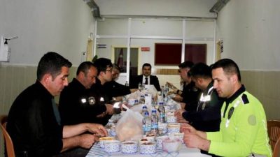 Ortaköy Kaymakamı Ahmet Karatepe, İlçe Emniyet Müdürlüğünü ziyaret ederek emniyet