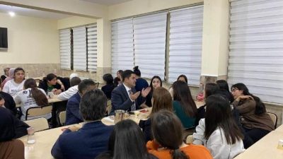 Ortaköy Kaymakamı Ahmet Karatepe, ilçedeki Sağlık Meslek Lisesi Yurdunda kalan