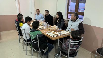 Sarıyahşi Kaymakamı Miyase Demirkoparan, İlçe Müftüsü İsmail Hakkı Şahin ile
