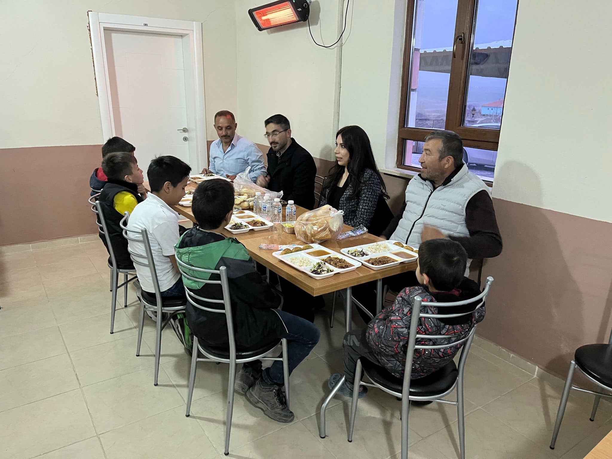 Sarıyahşi Kaymakamı Miyase Demirkoparan, İlçe Müftüsü İsmail Hakkı Şahin ile