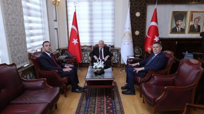 Aksaray Valisi Mehmet Ali Kumbuzoğlu, Sultanhanı Kaymakamı Bilal Göksun ve