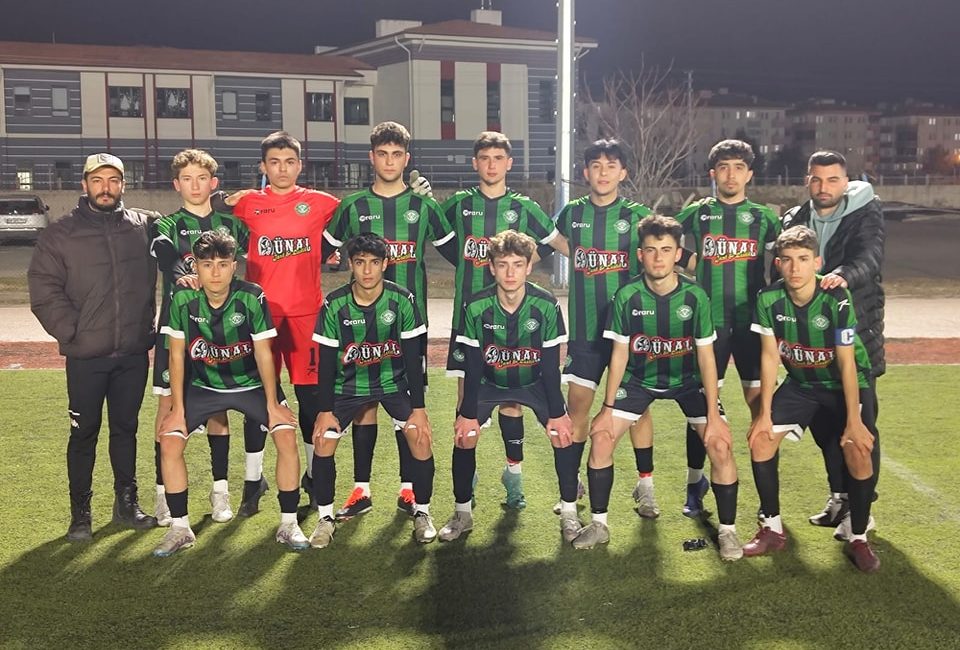 Aksaray’da oynanan U-17 Ligi