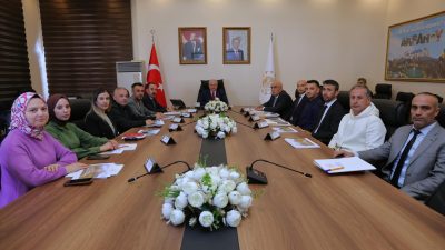 Aksaray Valisi Mehmet Ali Kumbuzoğlu, “Mahalle Benim Ailem Projesi” kapsamında