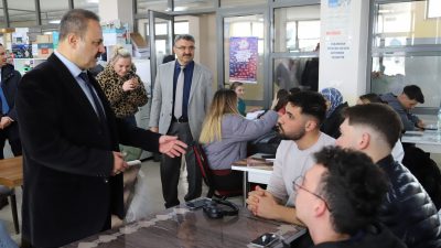 Aksaray Üniversitesi (ASÜ) Rektörü Prof. Dr. Alpay Arıbaş, İktisadi ve