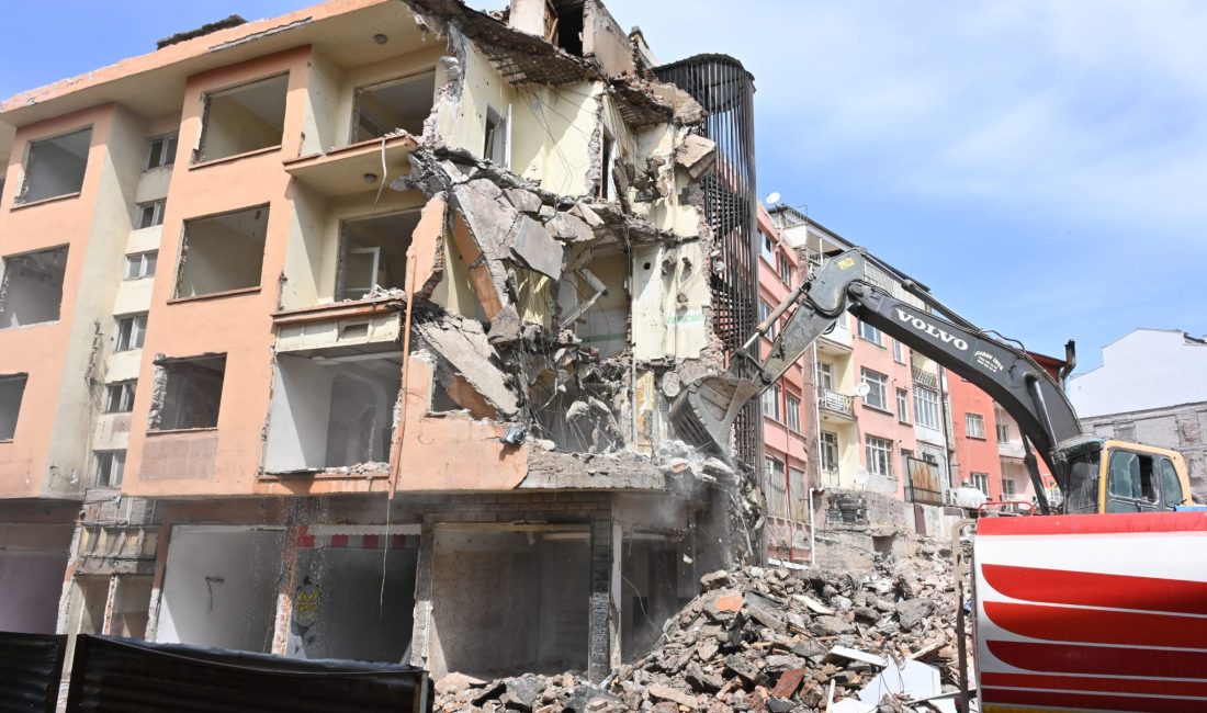 Şehir genelinde yaptığı kentsel