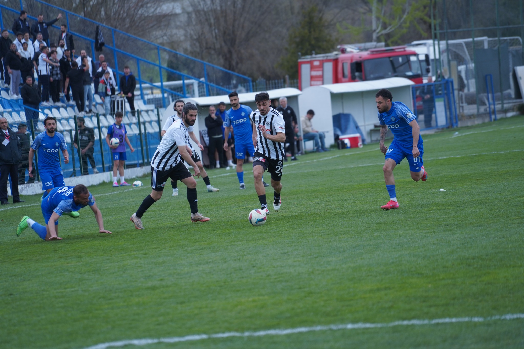 Aksarayspor’un yeni teknik direktörü kim olacak?
