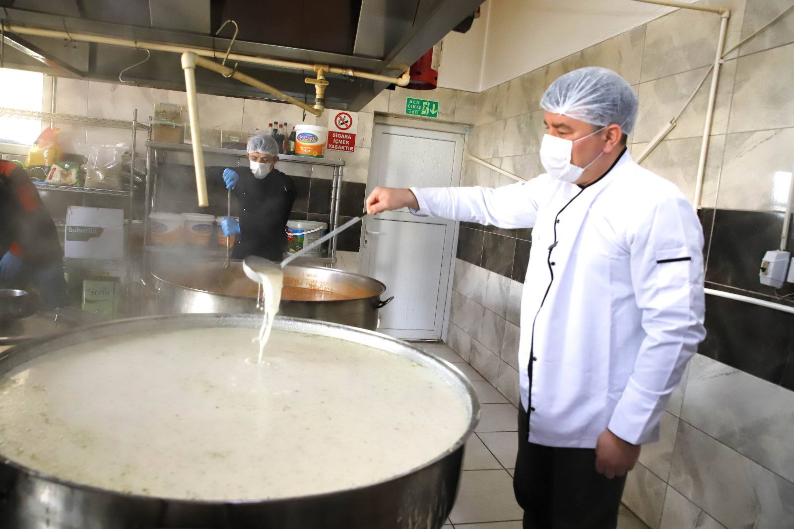 Her daim vatandaşın yanında oluyor: Yemek fabrikası ve lokantalar için ilk adım atıldı!