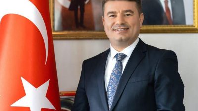 Aksaray Belediye Başkanı Evren Dinçer, halkla doğrudan temas kurmak amacıyla