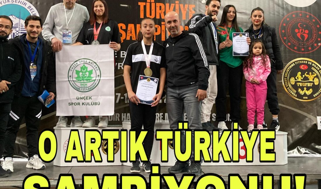 Kayseri’de düzenlenen Bilek Güreşi