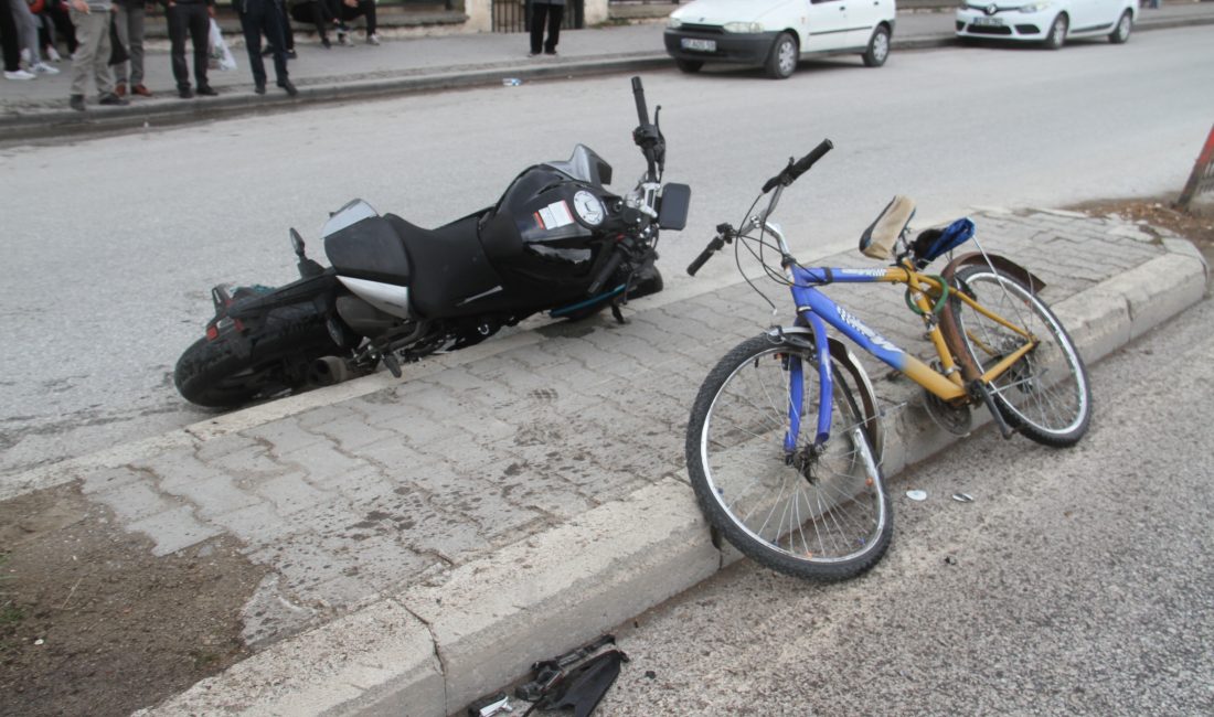 Konya'nın Beyşehir ilçesinde motosikletle çarpışan bisikletli hayatını kaybetti.
