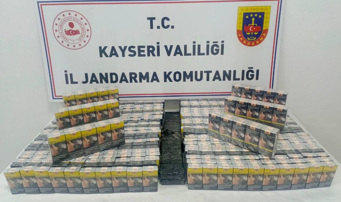 Kayseri’de gümrük kaçağı 590 paket sigara ele geçirildi. İl Jandarma